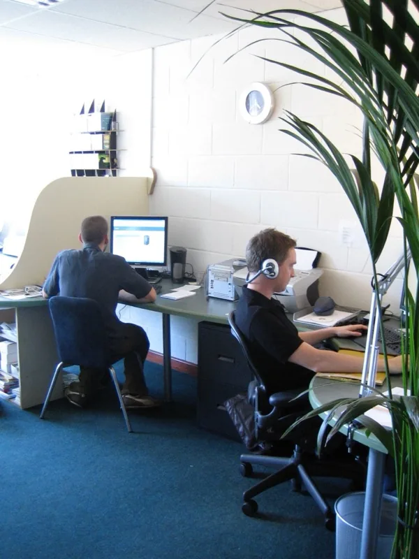Easton Business Centre, 2002